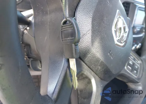 2018 Ram 1500 from USA, damaged, VIN 1C6RR6FG5JS210868